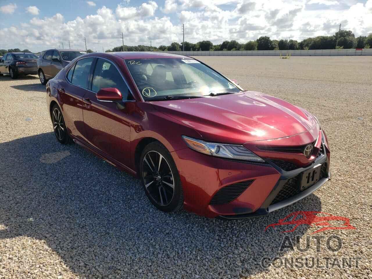 TOYOTA CAMRY 2018 - 4T1B61HK4JU503765
