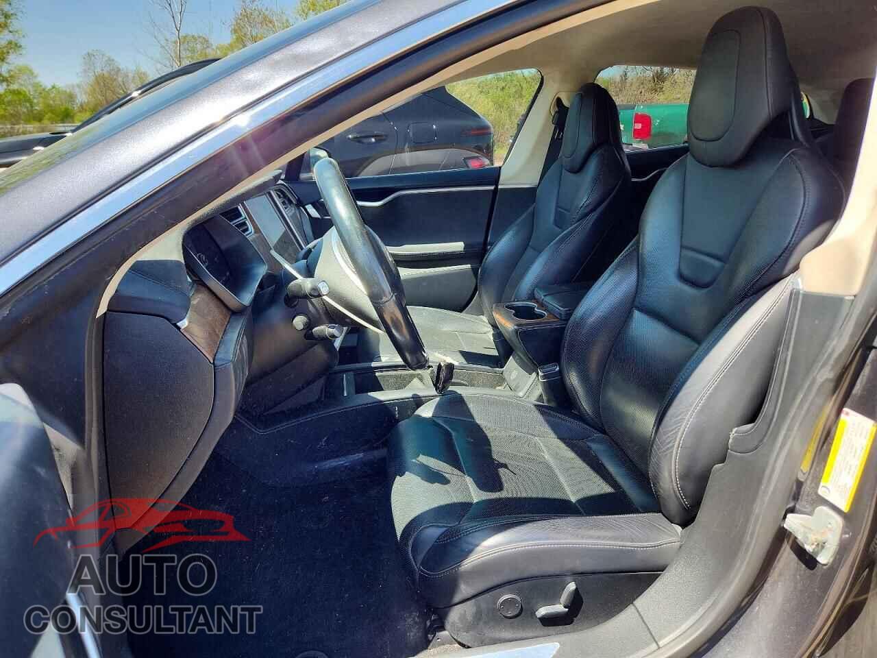 TESLA MODEL S 2017 - 5YJSA1E23HF183445