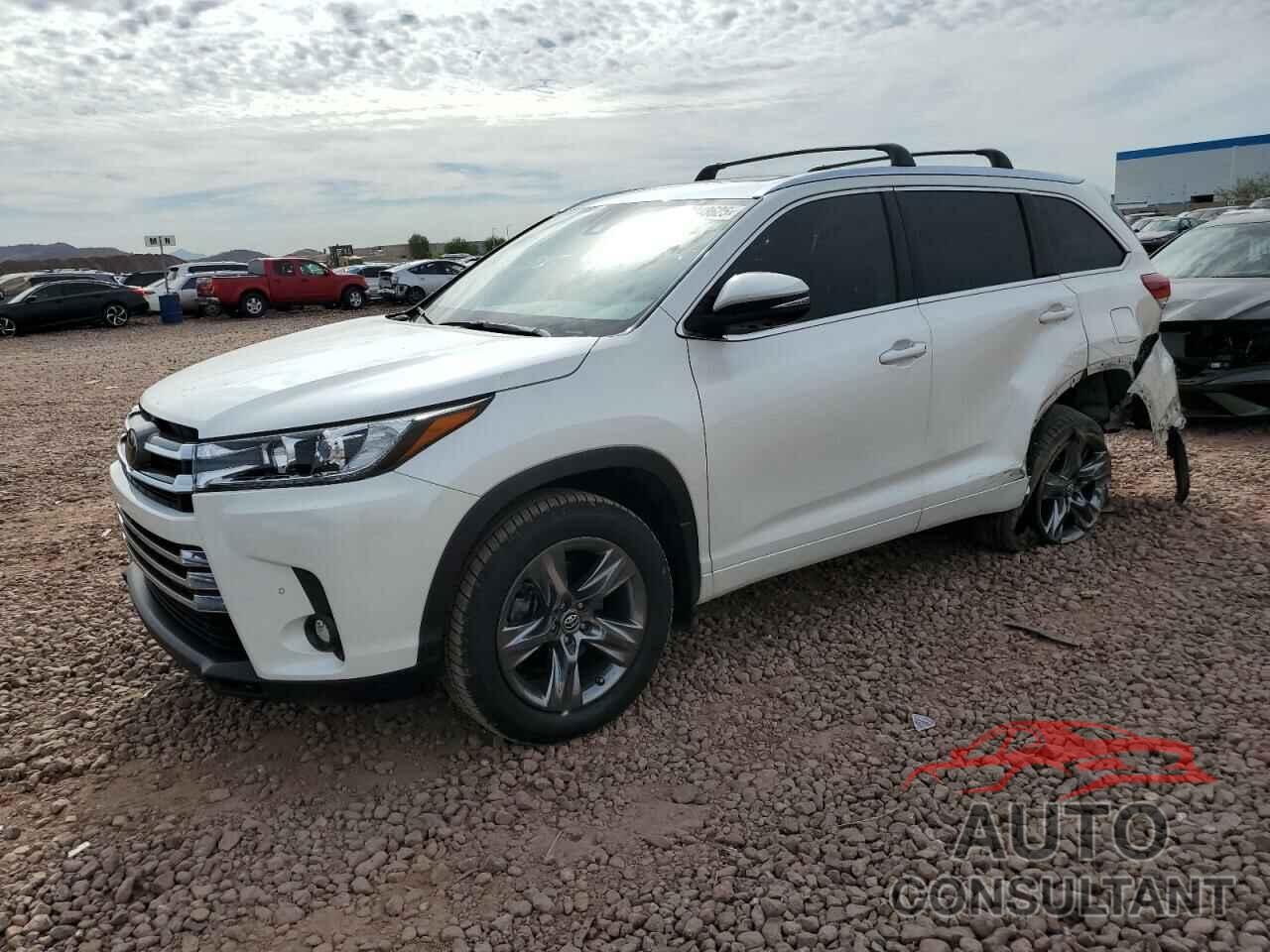 TOYOTA HIGHLANDER 2019 - 5TDDZRFH5KS975053