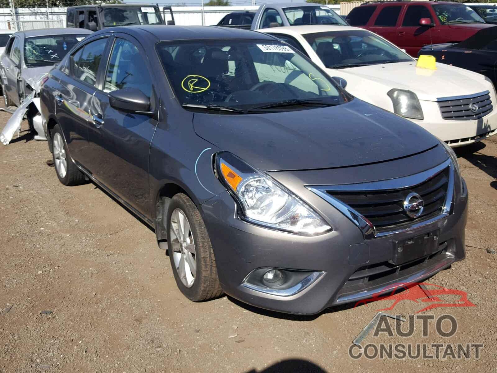 NISSAN VERSA 2015 - 3N1CN7AP7FL886139