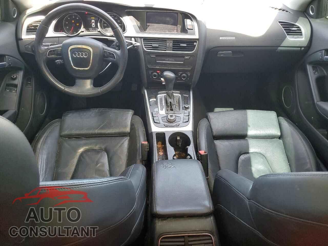 AUDI A5 2011 - WAULFAFR1BA075369