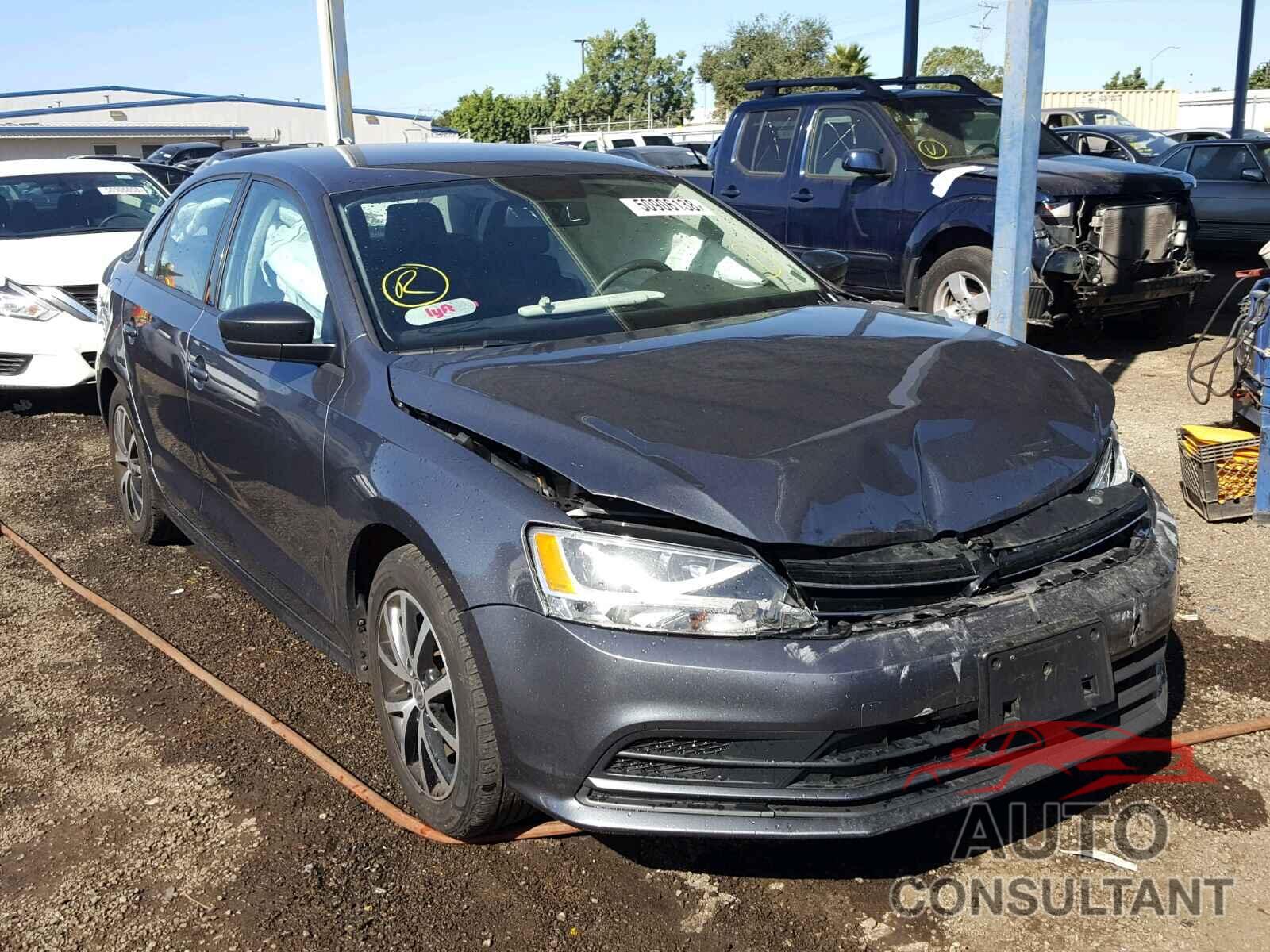 VOLKSWAGEN JETTA 2016 - 3VWD67AJ3GM268478