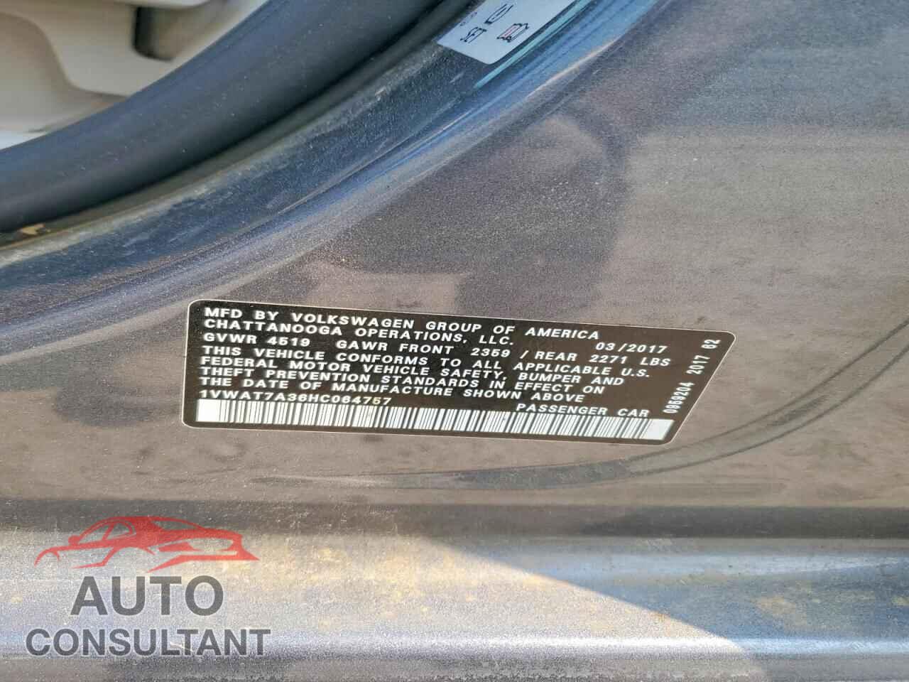 VOLKSWAGEN PASSAT 2017 - 1VWAT7A36HC064757