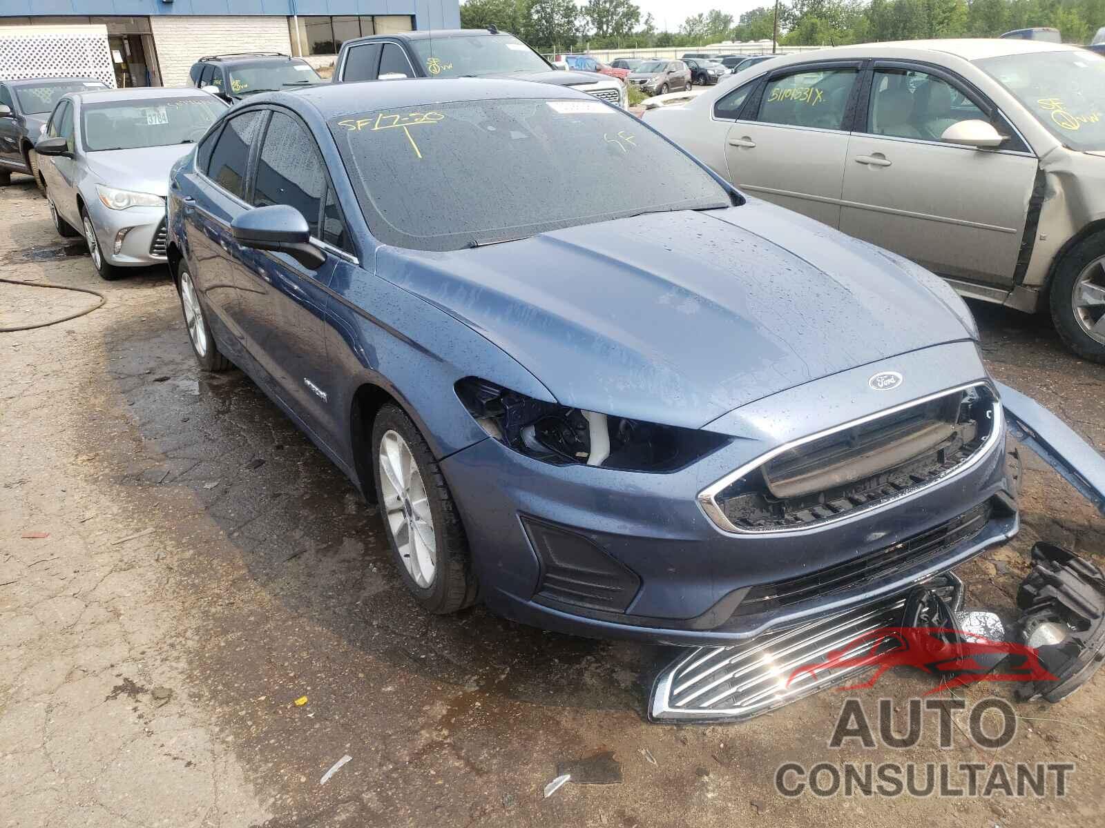 FORD FUSION 2019 - 3FA6P0LU0KR167133