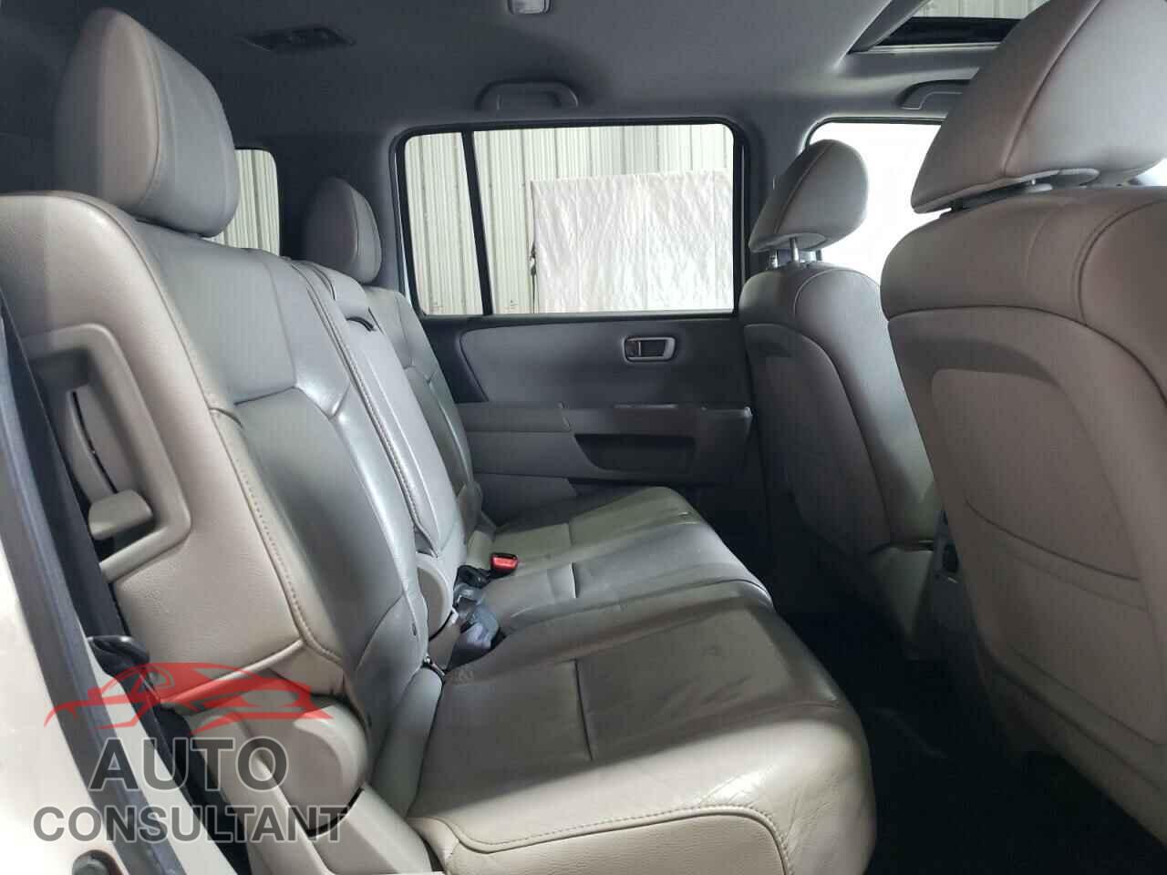 HONDA PILOT 2012 - 5FNYF4H58CB036954