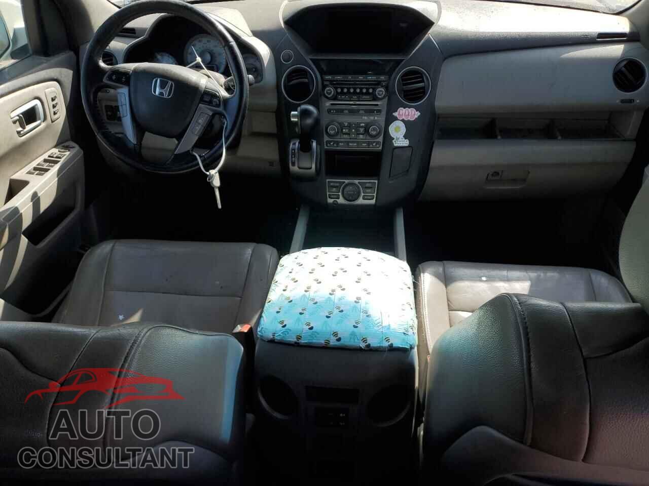 HONDA PILOT 2012 - 5FNYF3H91CB009155