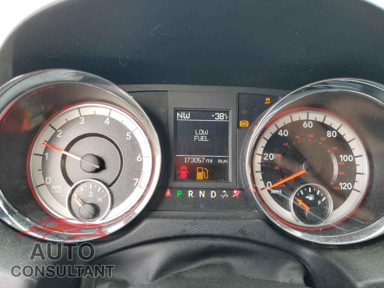 DODGE CARAVAN 2015 - 2C4RDGEG5FR653741