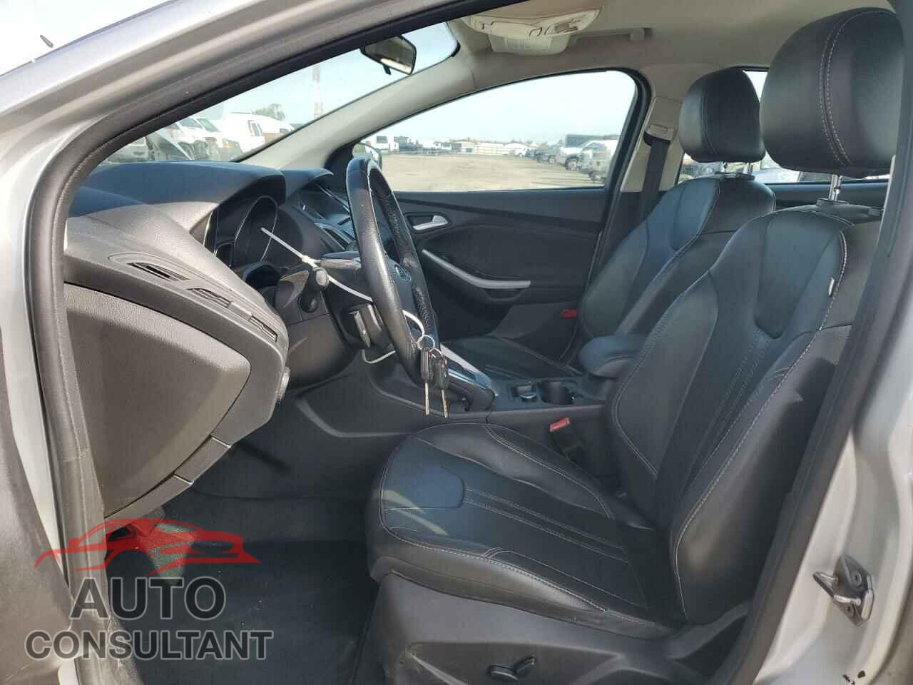 FORD FOCUS 2013 - 1FADP3F26DL314348