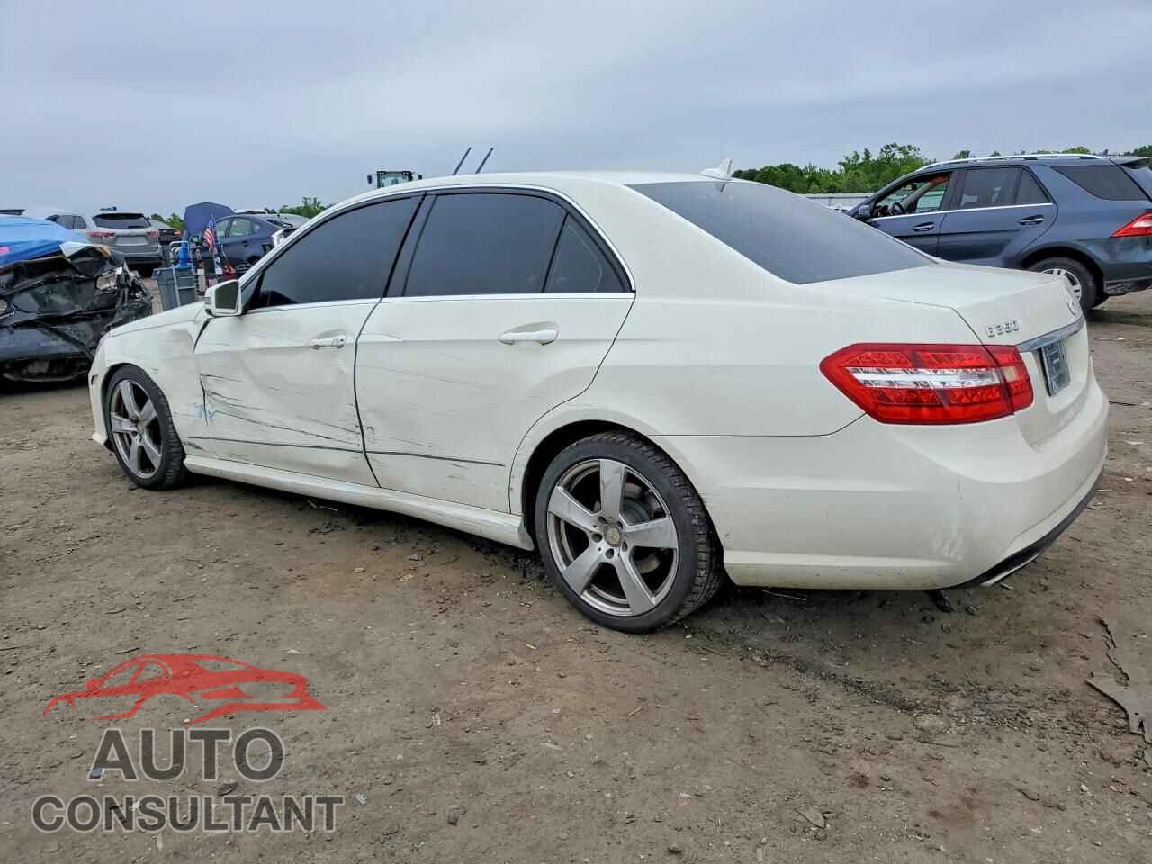 MERCEDES-BENZ E-CLASS 2011 - WDDHF5GB6BA414392