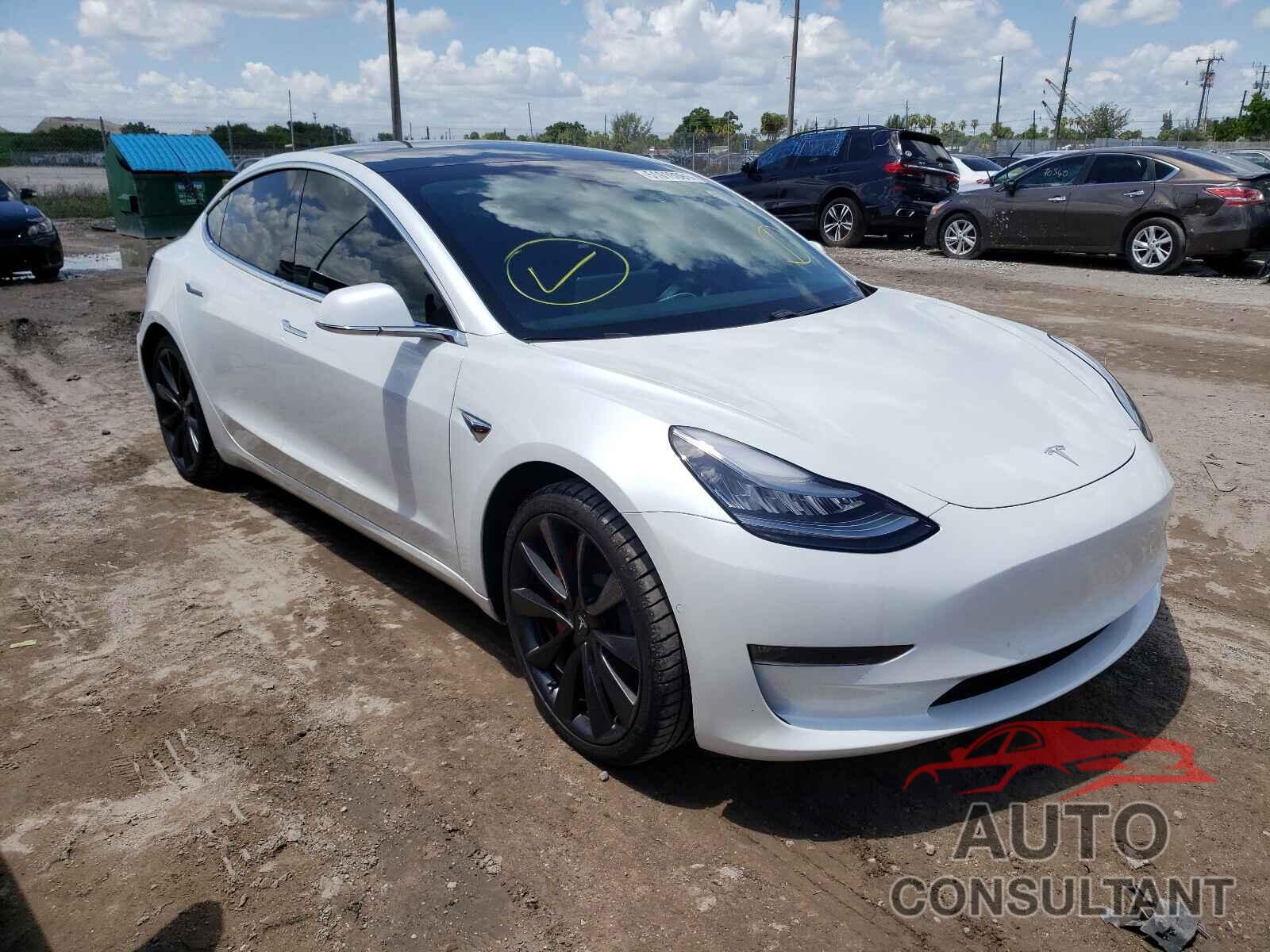 TESLA MODEL 3 2020 - 5YJ3E1EC4LF800197