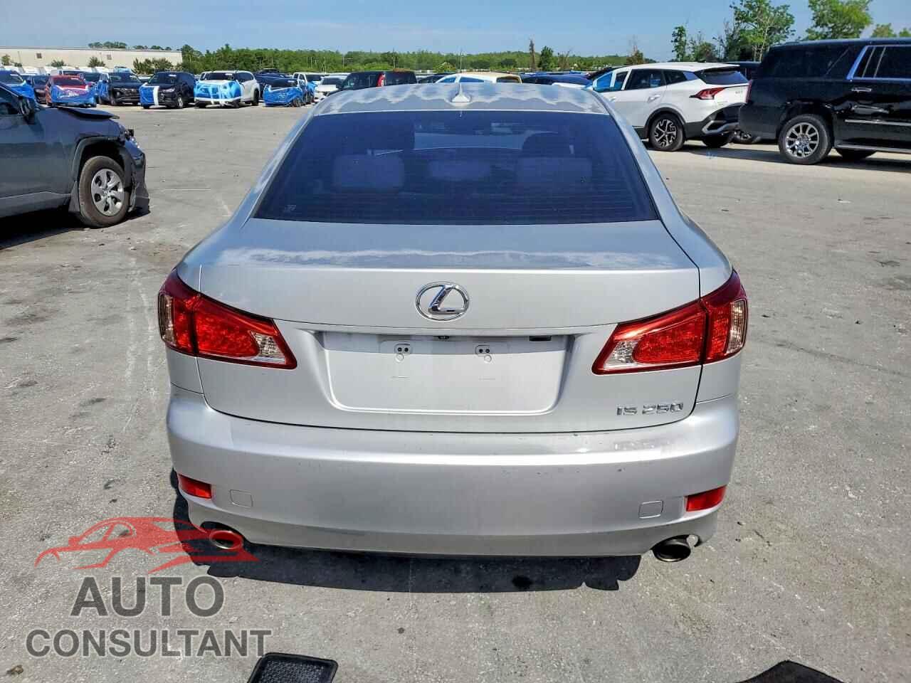 LEXUS IS 2012 - JTHBF5C29C5175662
