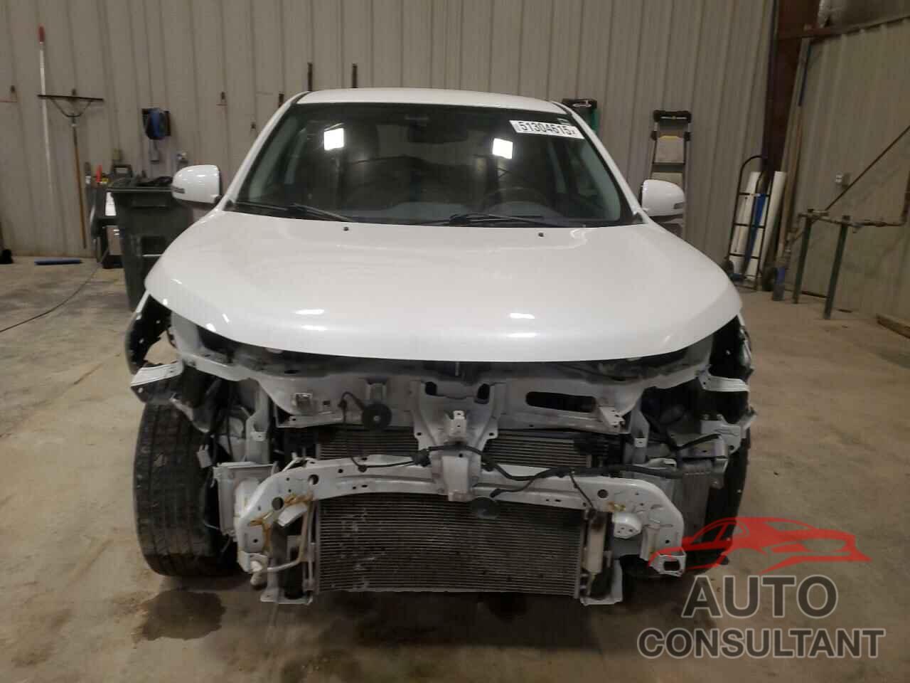 MITSUBISHI OUTLANDER 2021 - JA4ARUAU7MU019625