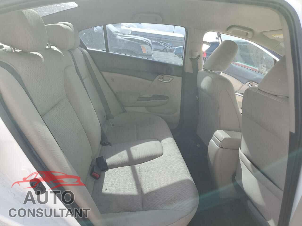 HONDA CIVIC 2015 - 19XFB2F59FE050110