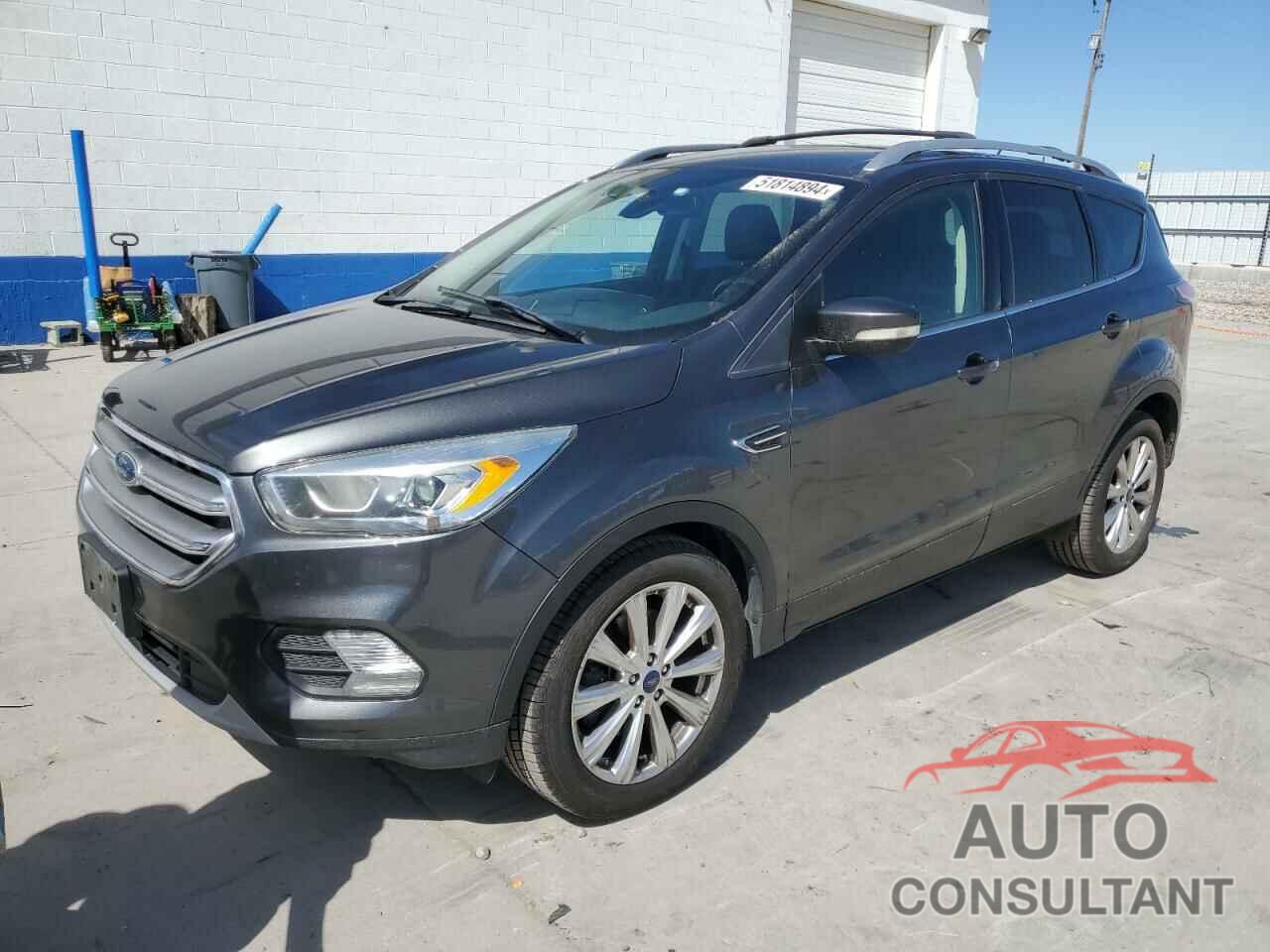 FORD ESCAPE 2017 - 1FMCU9JD1HUA96079