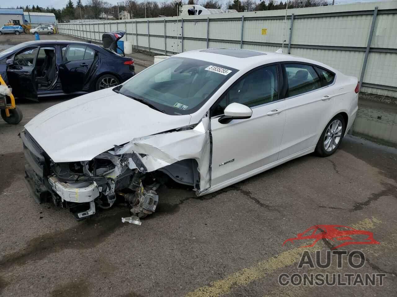FORD FUSION 2019 - 3FA6P0LU6KR101556