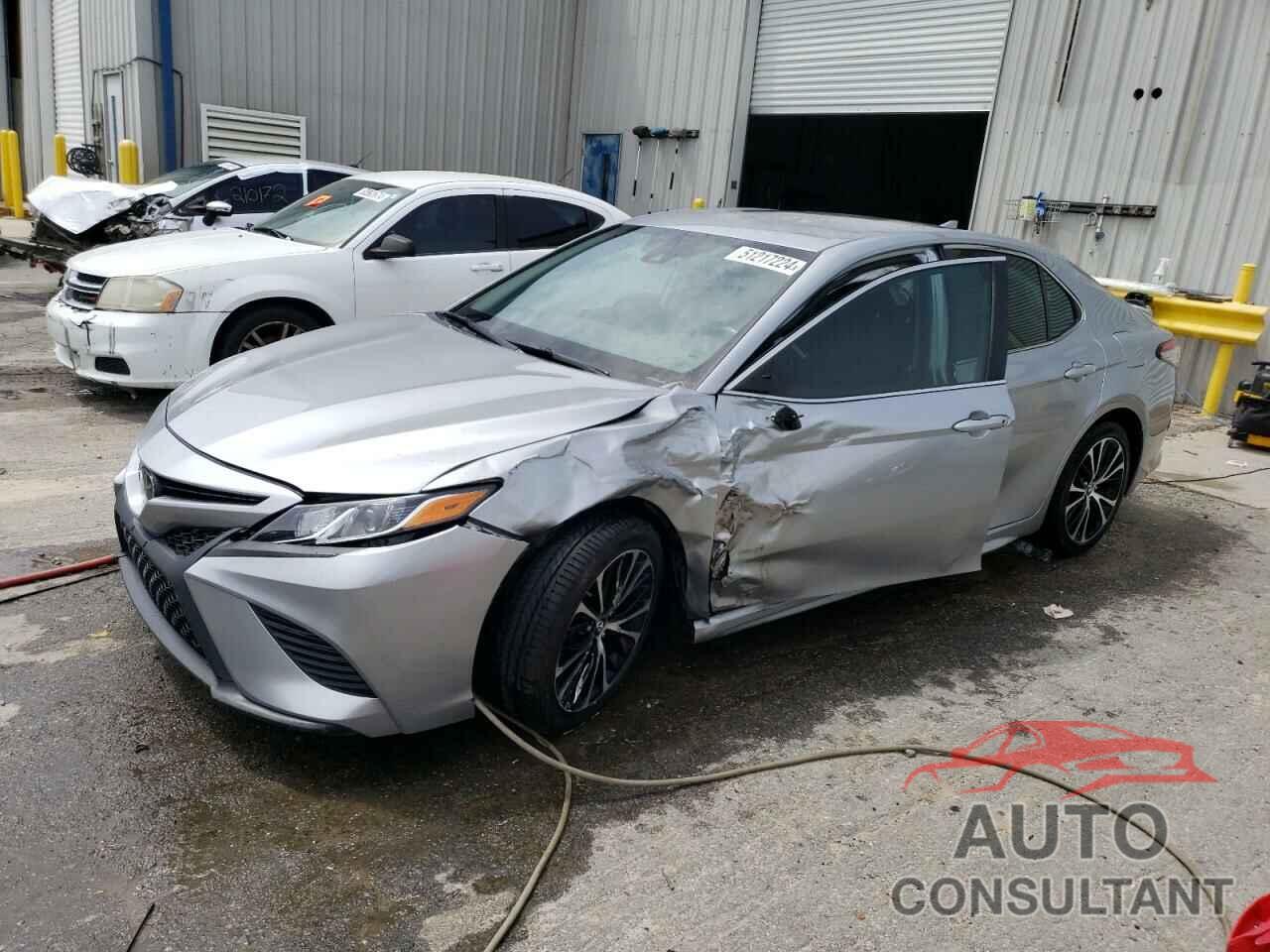 TOYOTA CAMRY 2019 - 4T1B11HK2KU236688