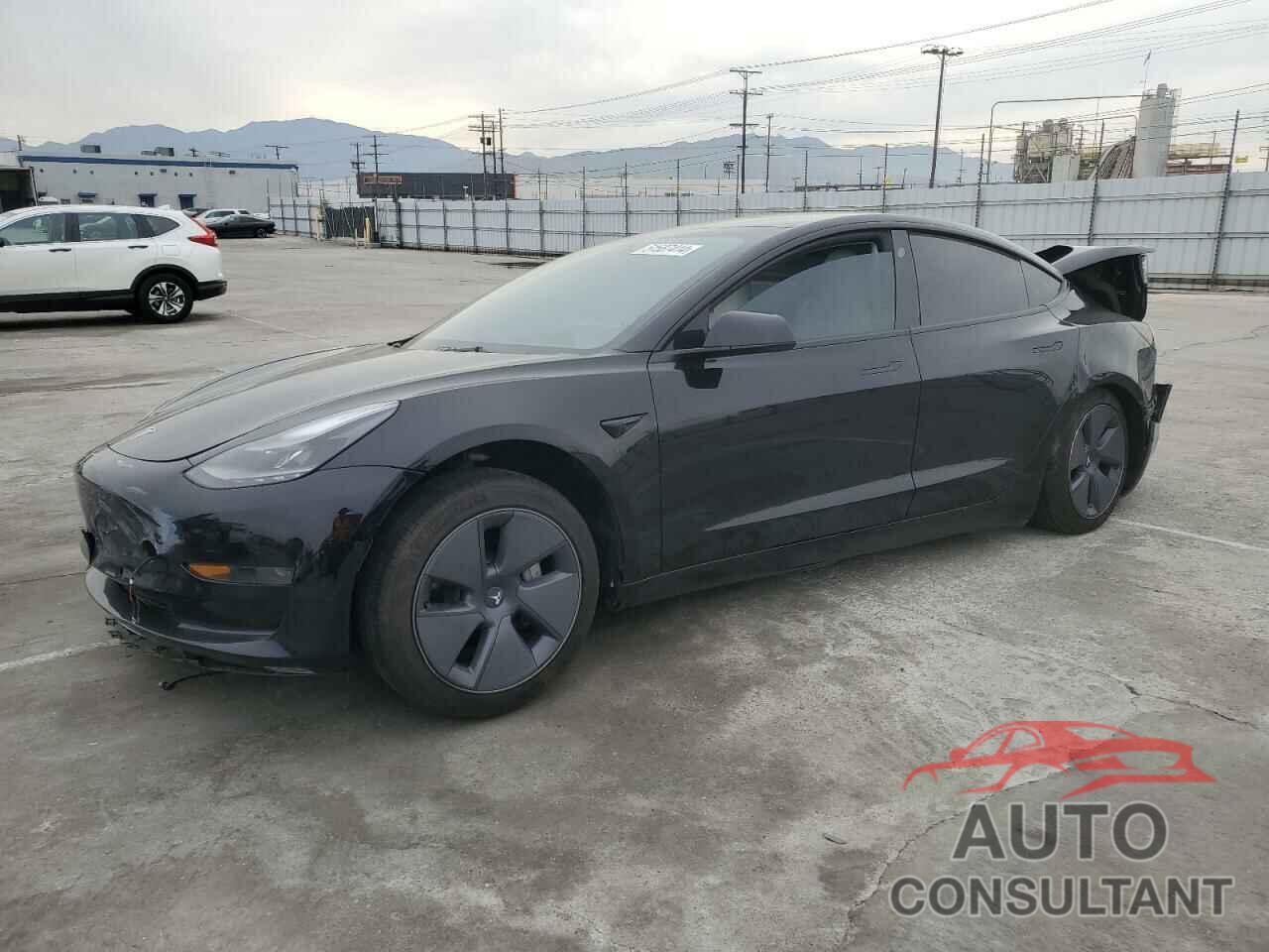 TESLA MODEL 3 2022 - 5YJ3E1EAXNF135727