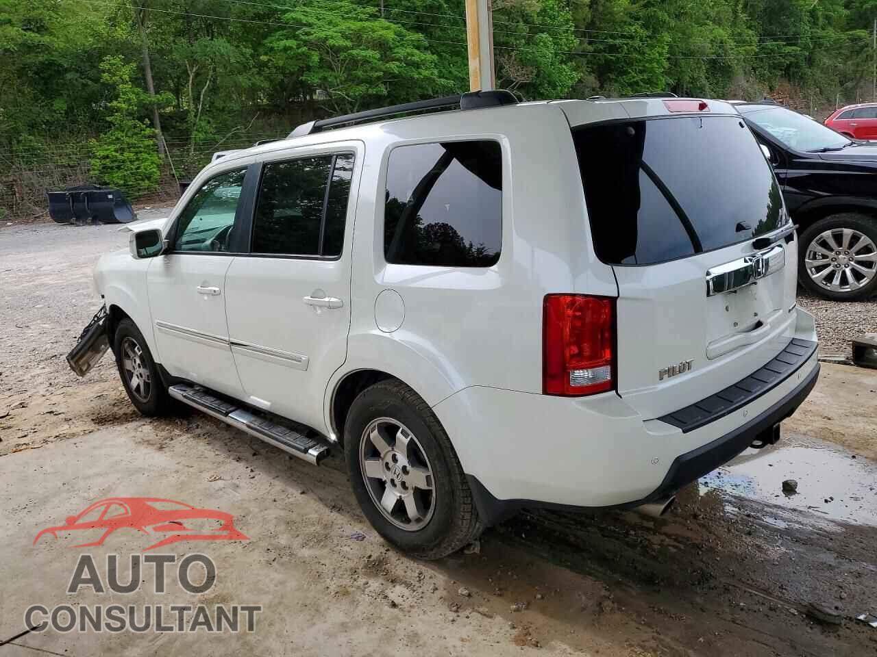 HONDA PILOT 2011 - 5FNYF3H99BB044119