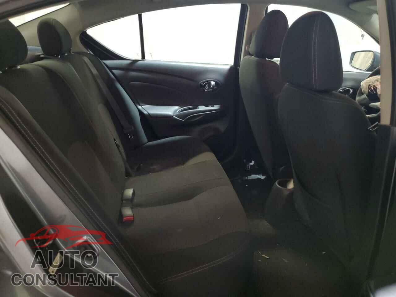 NISSAN VERSA 2019 - 3N1CN7AP3KL869249