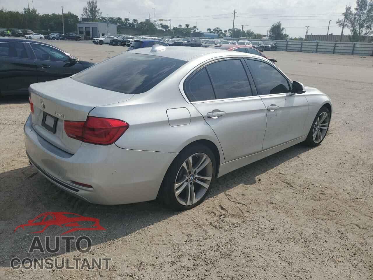 BMW 3 SERIES 2018 - WBA8B9G55JNU58167