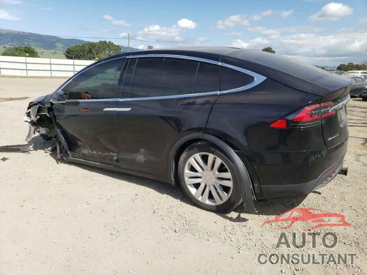 TESLA MODEL X 2016 - 5YJXCAE28GF005111