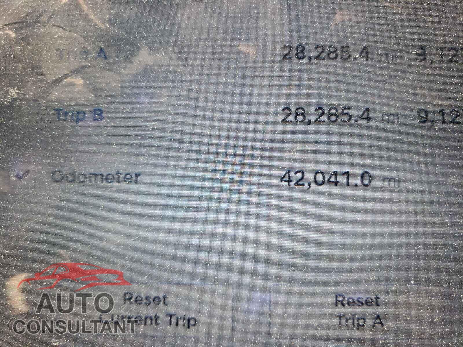 TESLA MODEL S 2017 - 5YJSA1E19HF202457