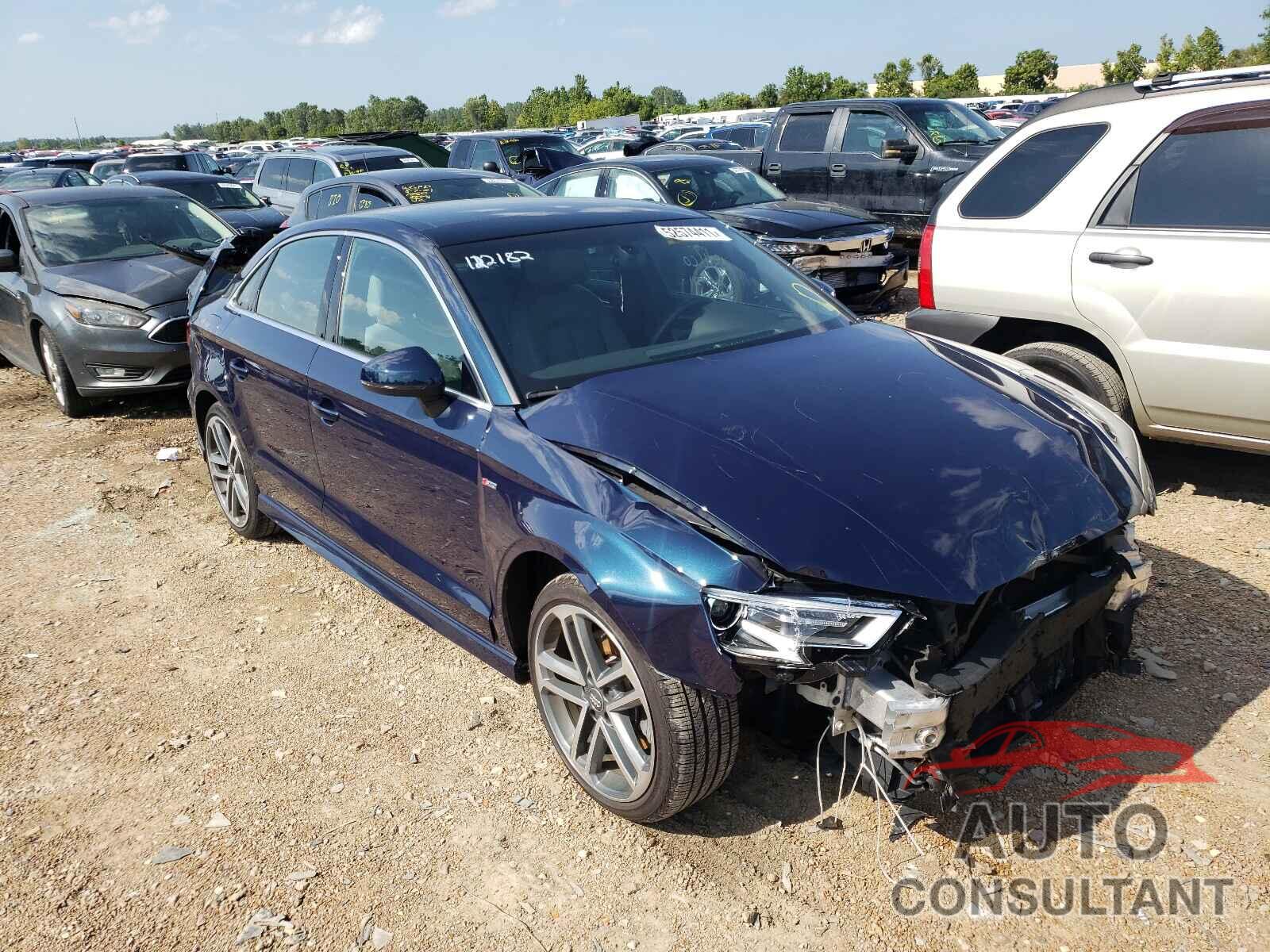 AUDI A3 2018 - WAUJ8GFF0J1030450