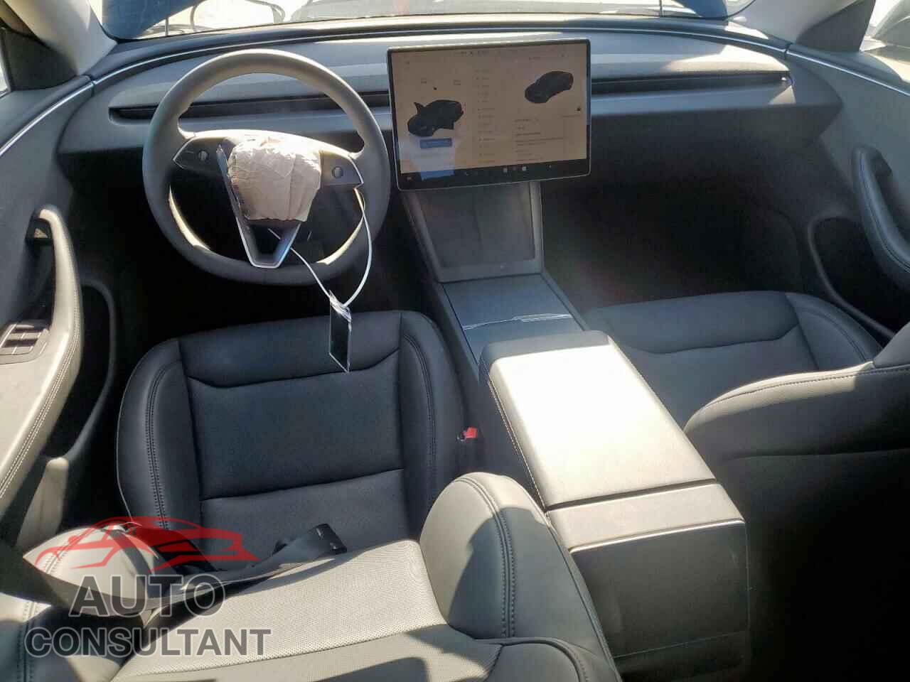 TESLA MODEL 3 2024 - 5YJ3E1EA6RF761197