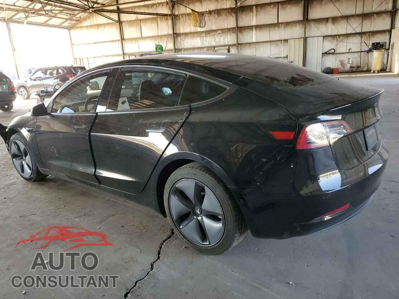 TESLA MODEL 3 2019 - 5YJ3E1EA5KF296952