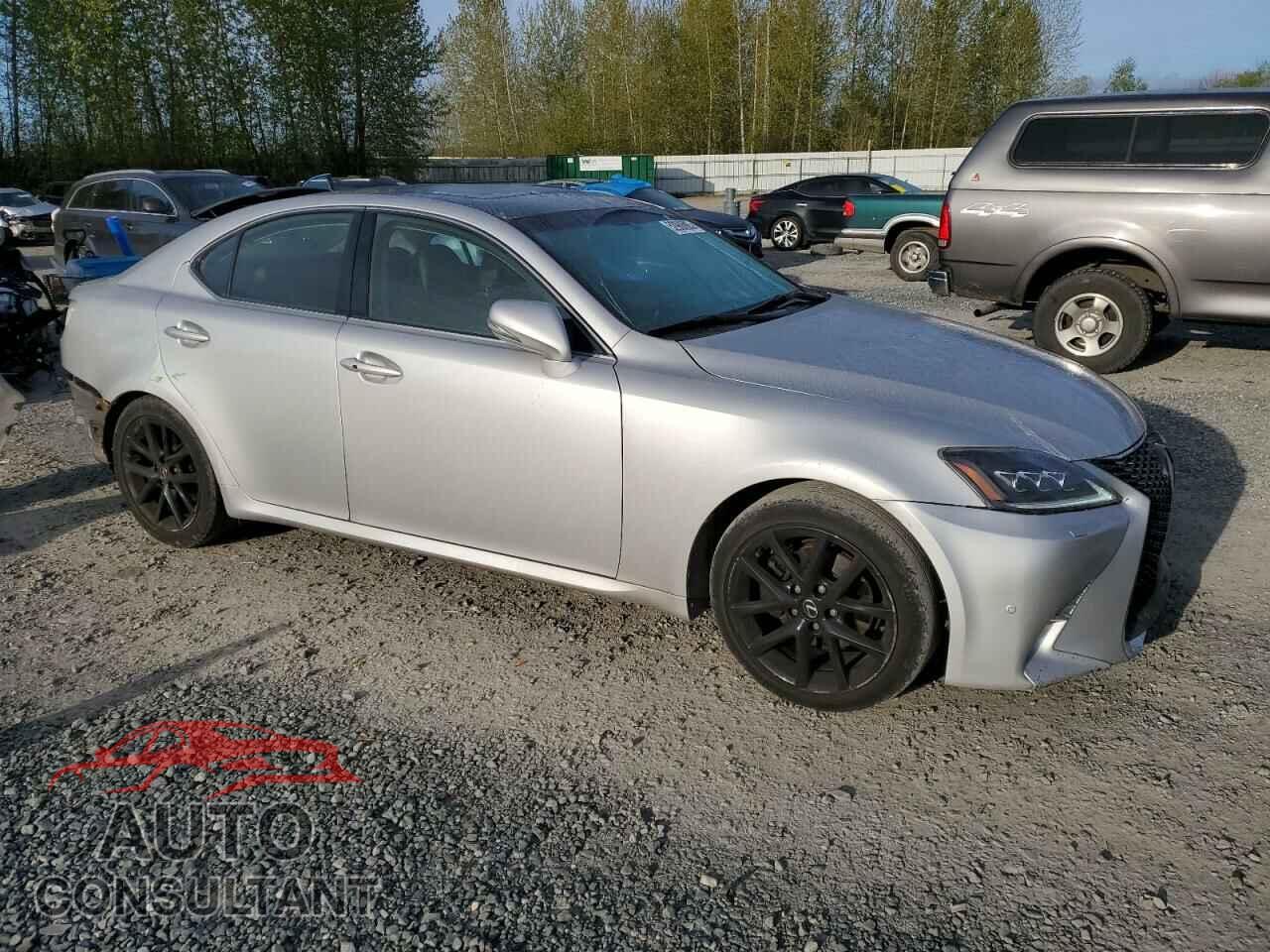 LEXUS IS 2011 - JTHBF5C29B2100606