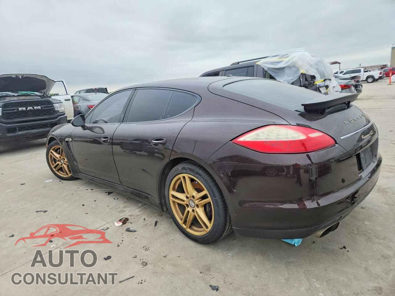 PORSCHE PANAMERA 2012 - WP0AA2A7XCL013995