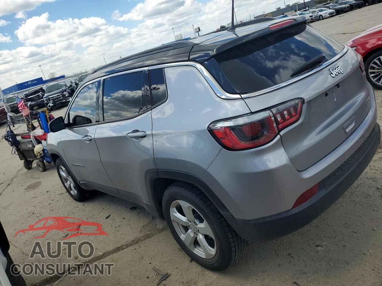 JEEP COMPASS 2018 - 3C4NJCBB6JT328501