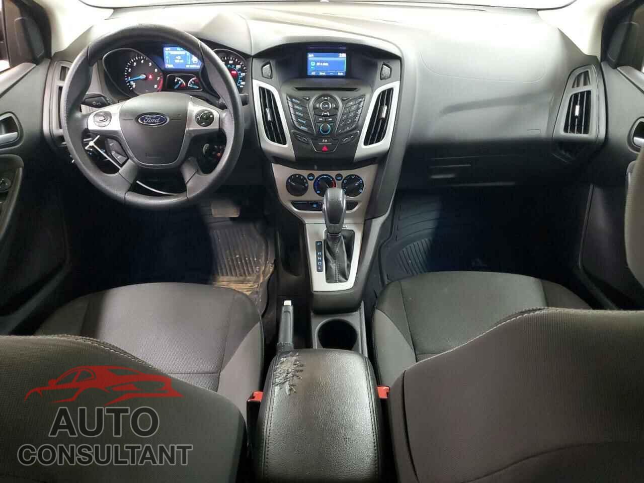 FORD FOCUS 2014 - 1FADP3F29EL457568