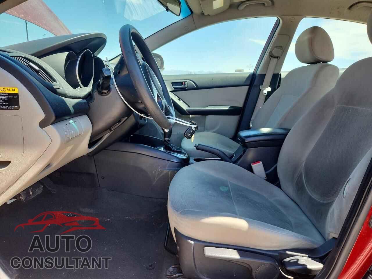 KIA FORTE 2012 - KNAFU4A21C5560183