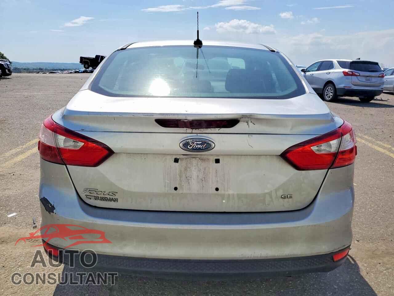FORD FOCUS 2012 - 1FAHP3F25CL101987