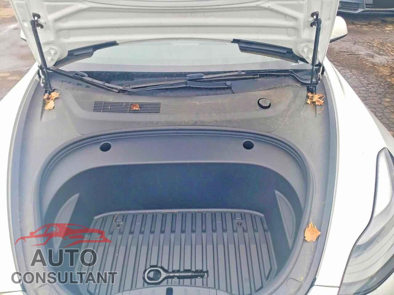 TESLA MODEL 3 2023 - 5YJ3E1EA2PF610158