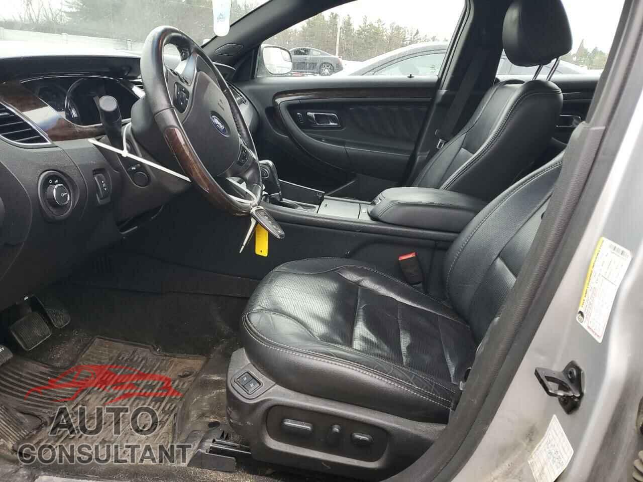FORD TAURUS 2016 - 1FAHP2F84GG120138