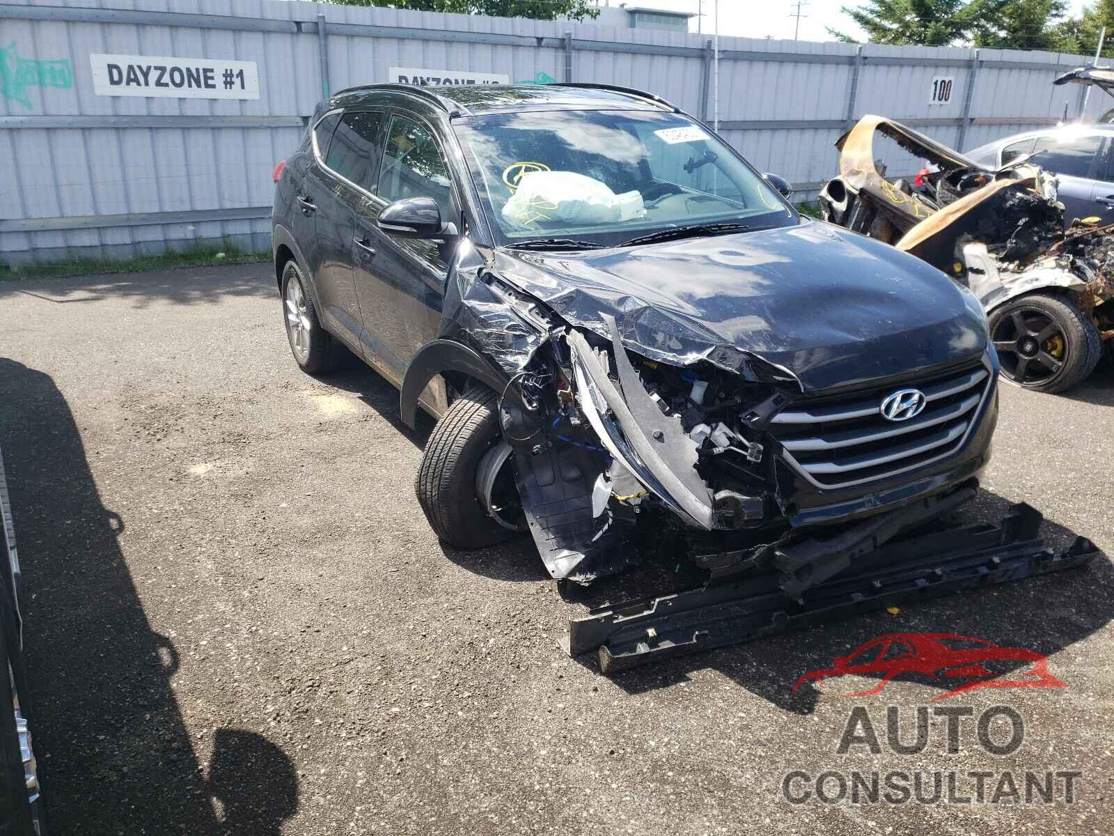 HYUNDAI TUCSON 2018 - KM8J33A48JU778602