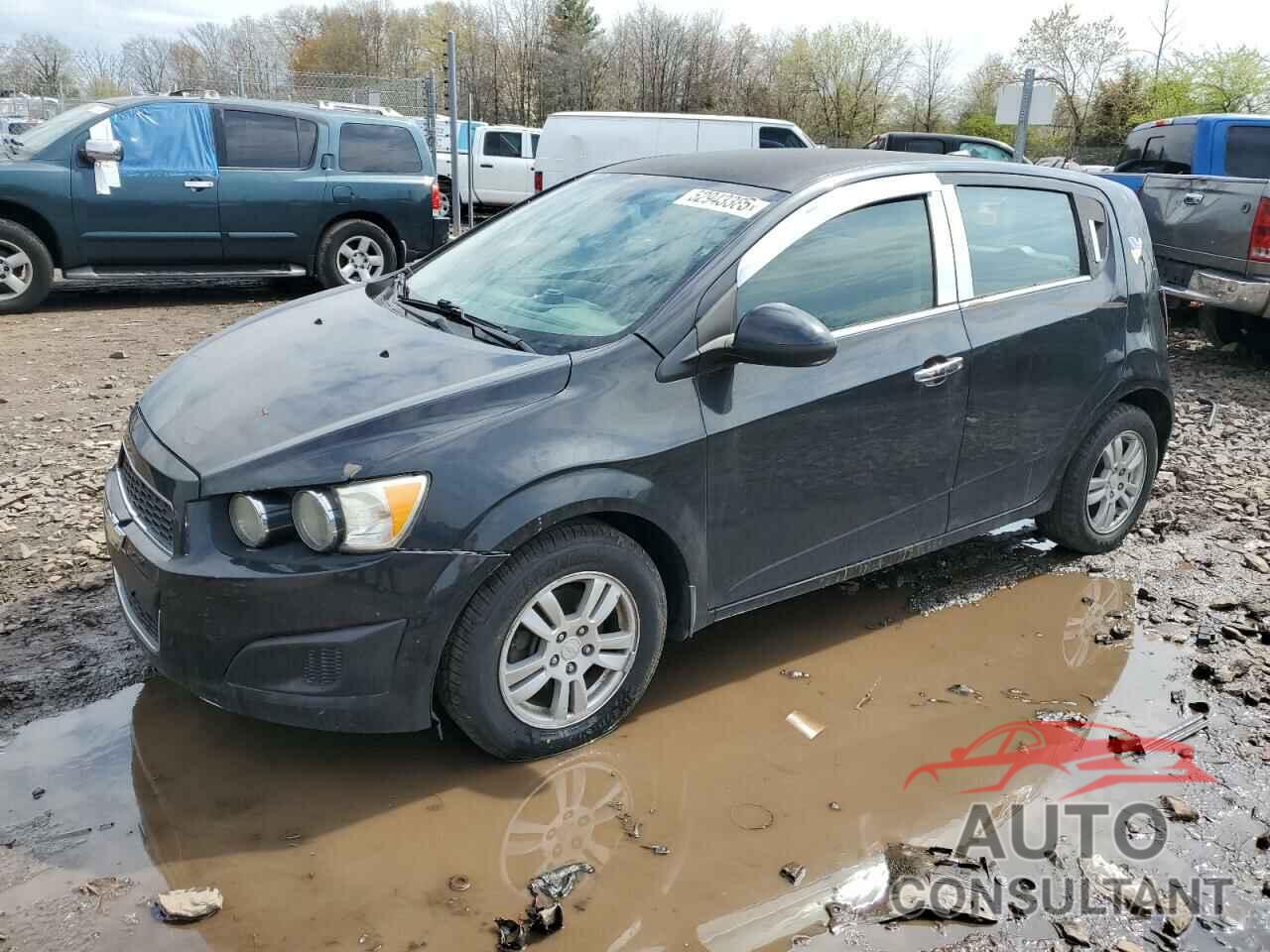 CHEVROLET SONIC 2013 - 1G1JC6SH0D4204032
