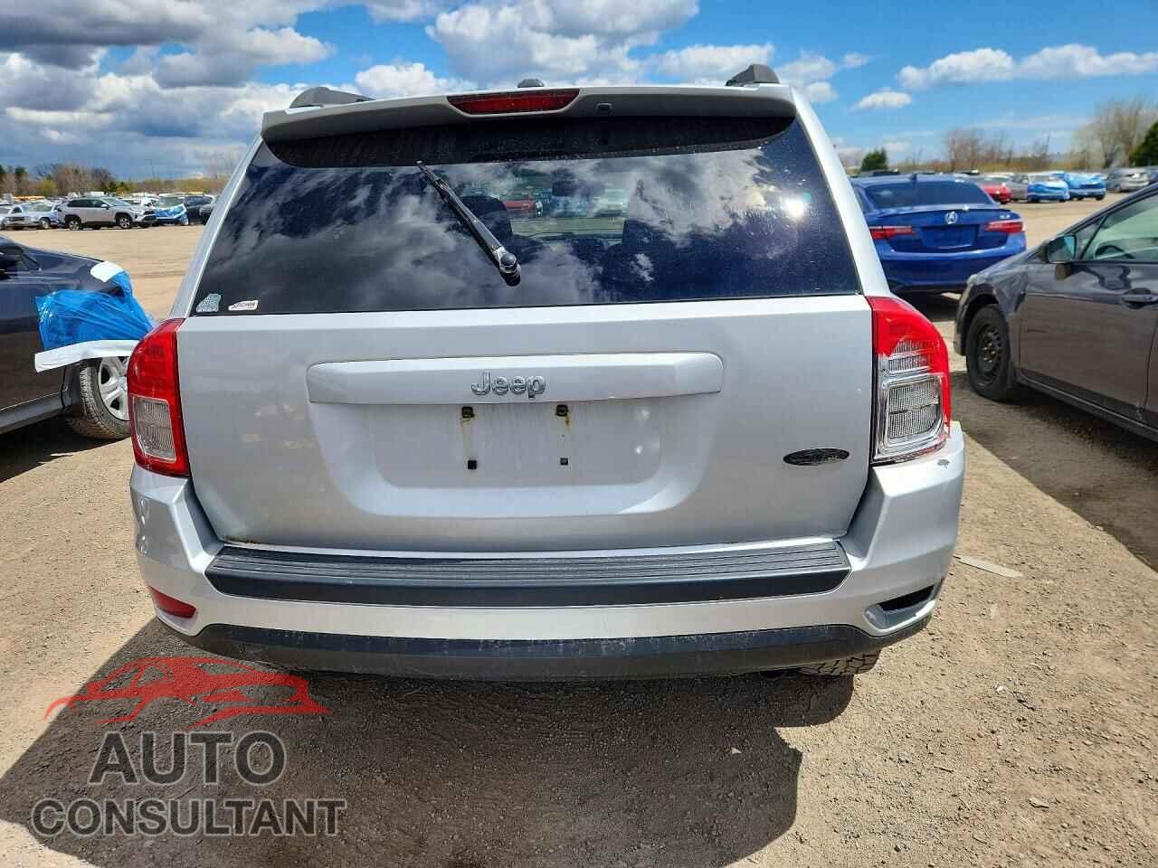 JEEP COMPASS 2011 - 1J4NT4FBXBD136929