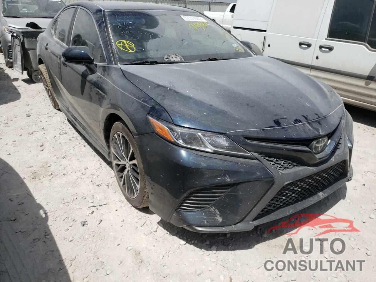TOYOTA CAMRY 2018 - JTNB11HK6J3015907