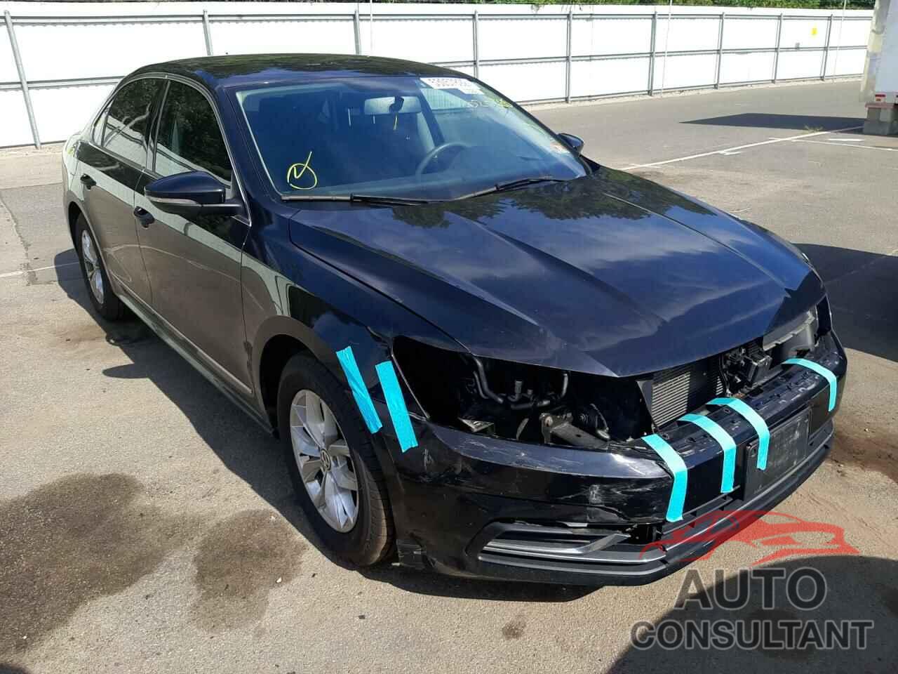VOLKSWAGEN PASSAT 2017 - 1VWAT7A36HC020385