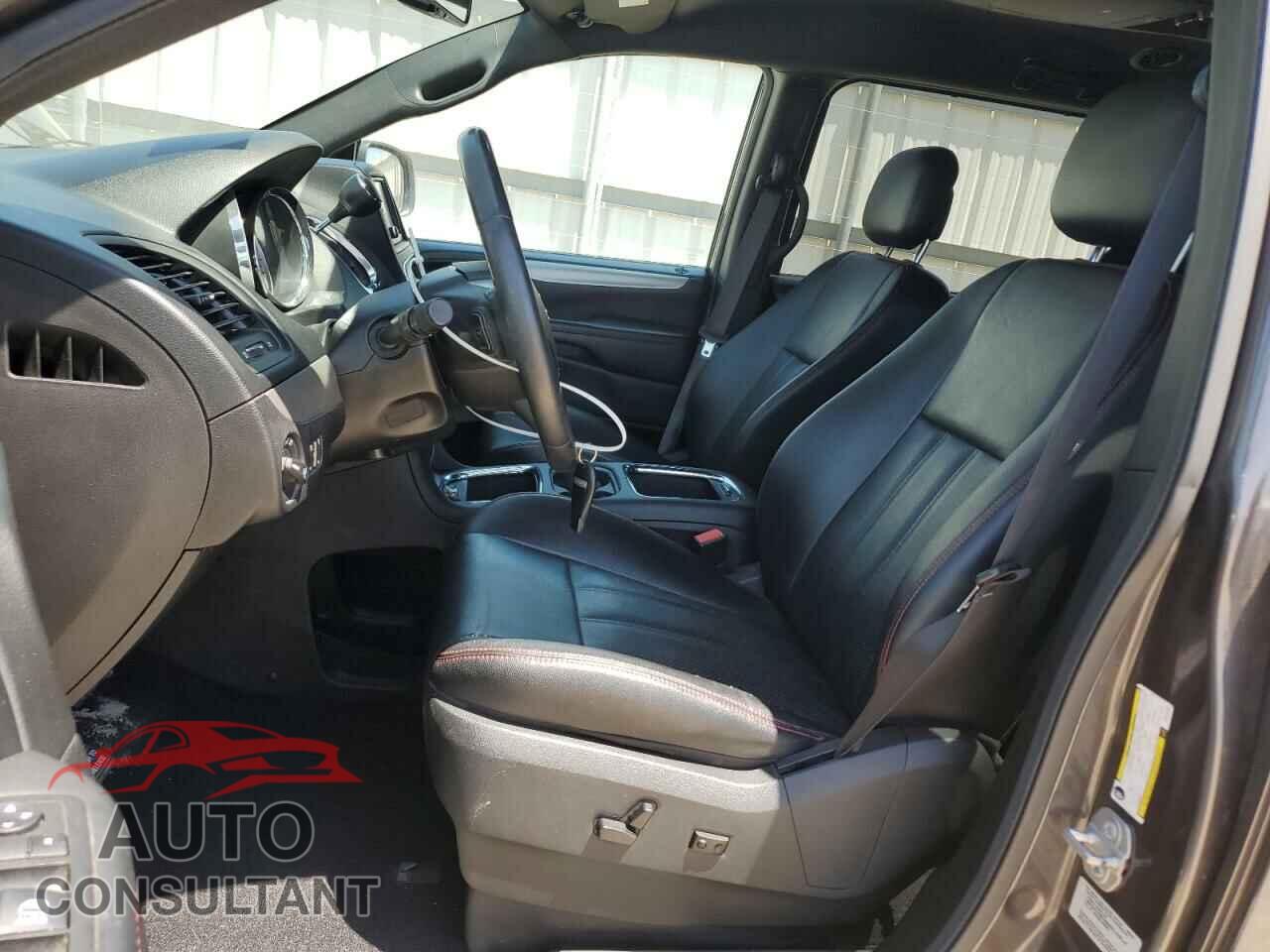 DODGE CARAVAN 2015 - 2C4RDGEG0FR649788