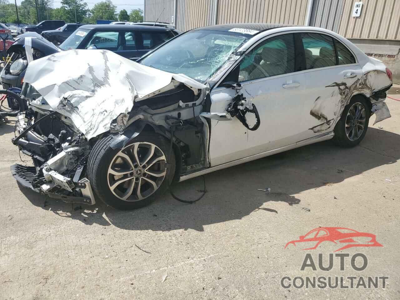 MERCEDES-BENZ C-CLASS 2017 - 55SWF4KBXHU213032