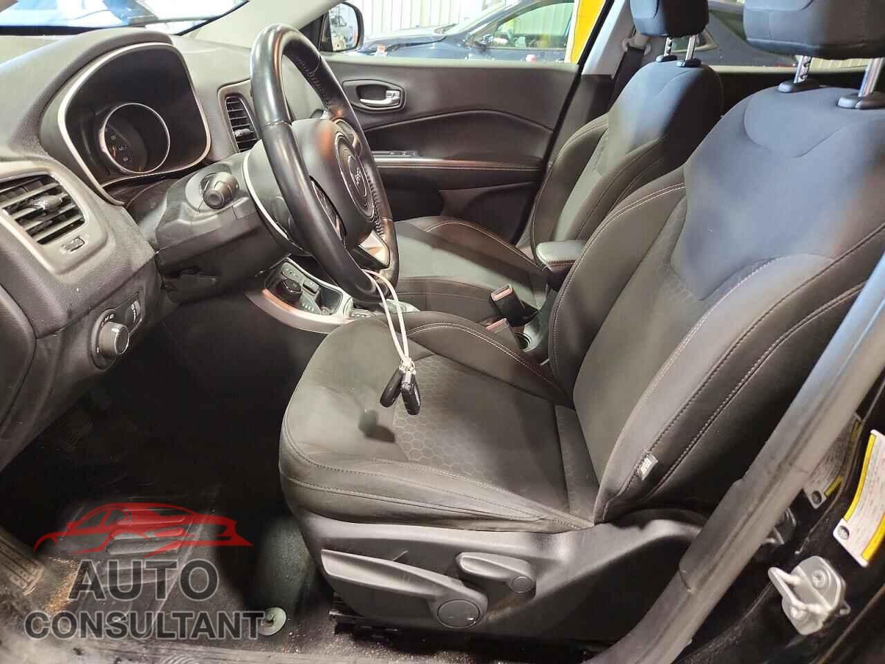 JEEP COMPASS 2017 - 3C4NJDABXHT642394