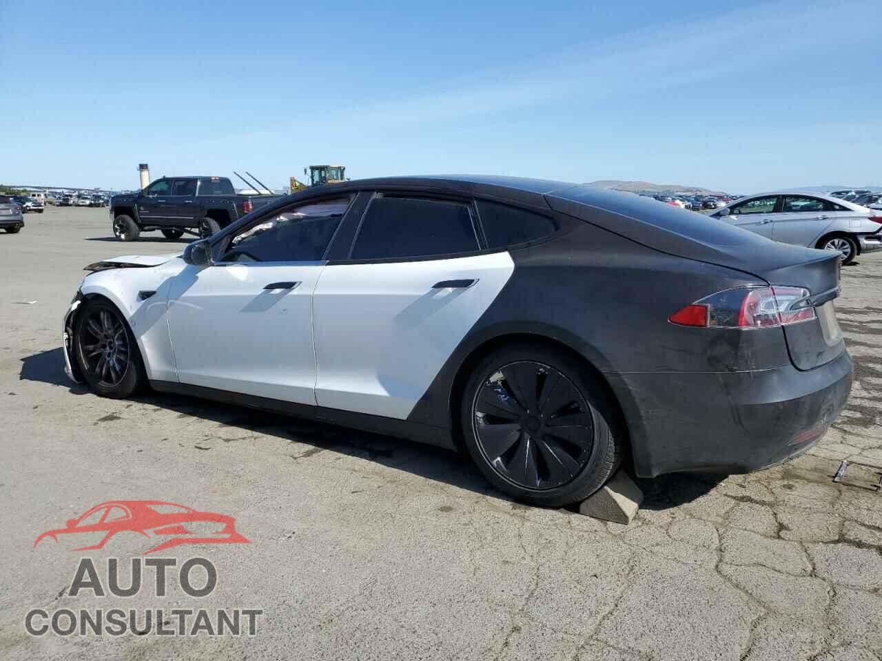 TESLA MODEL S 2021 - 5YJSA1E20MF424825
