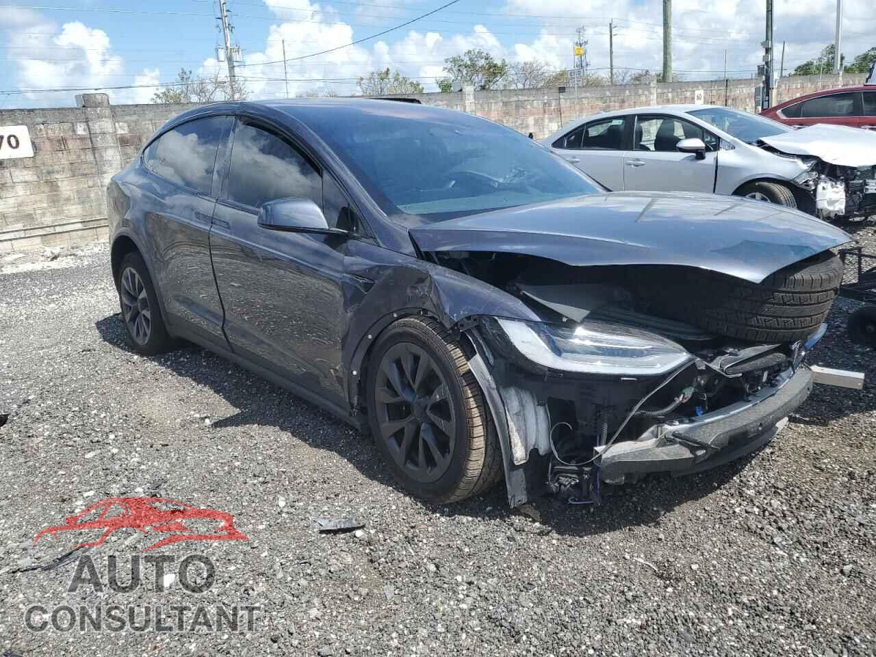 TESLA MODEL X 2023 - 7SAXCBE51PF368577