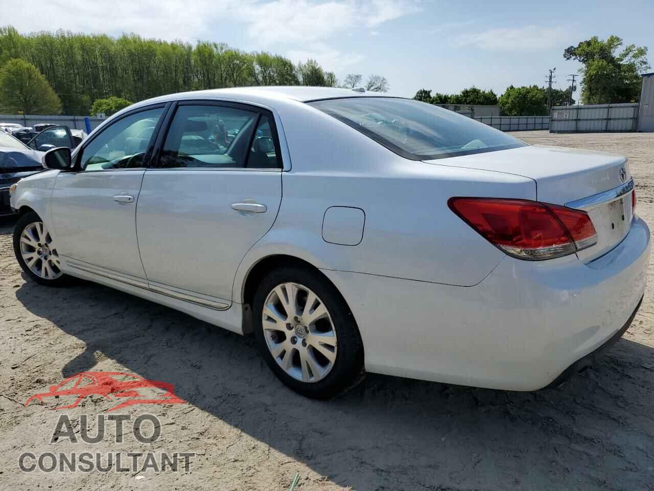 TOYOTA AVALON 2012 - 4T1BK3DB1CU451284