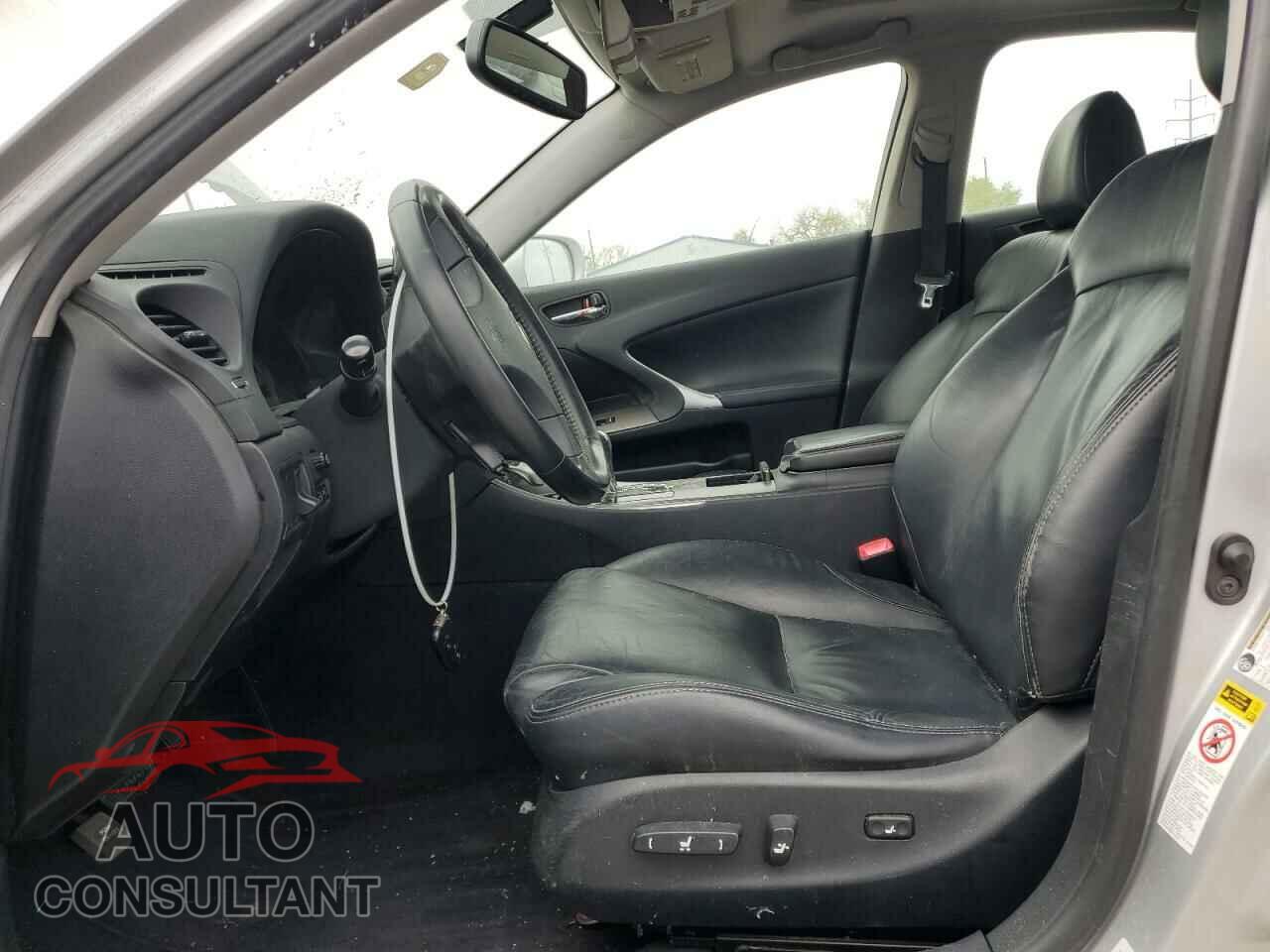 LEXUS IS 2010 - JTHBF5C2XA5120828