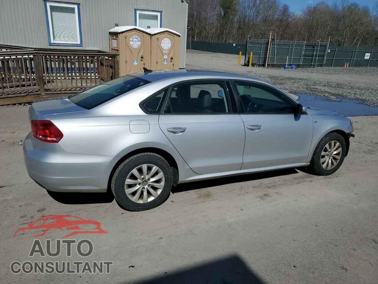 VOLKSWAGEN PASSAT 2014 - 1VWAP7A35EC002167
